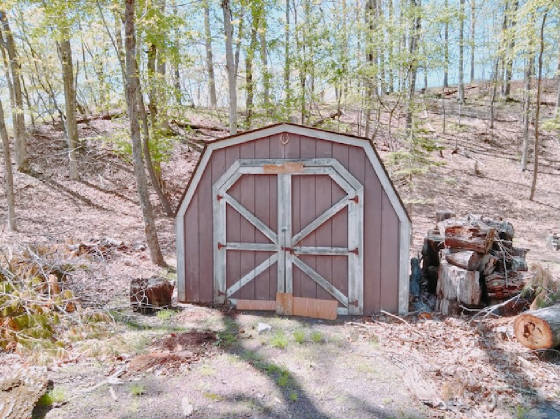 1749shed.jpg