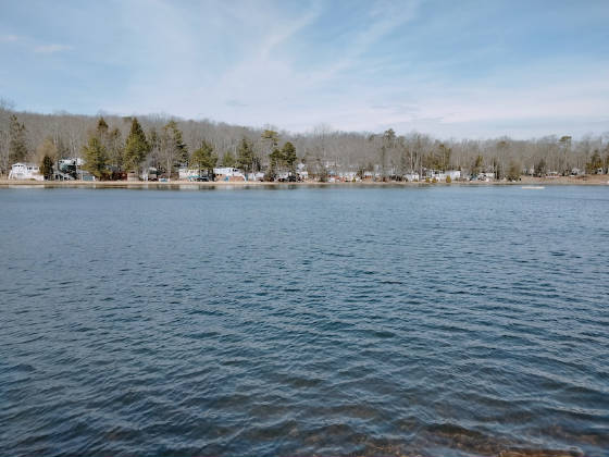 1766lakenw.jpg