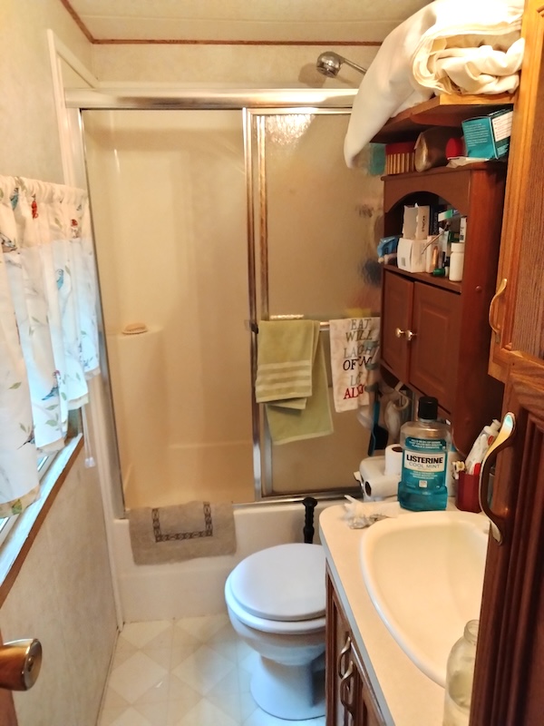 1817bath.jpg