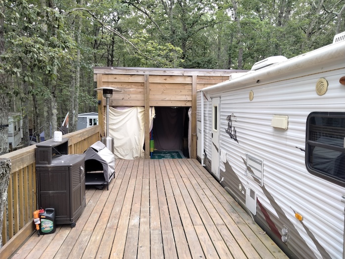 201deckftr.jpg